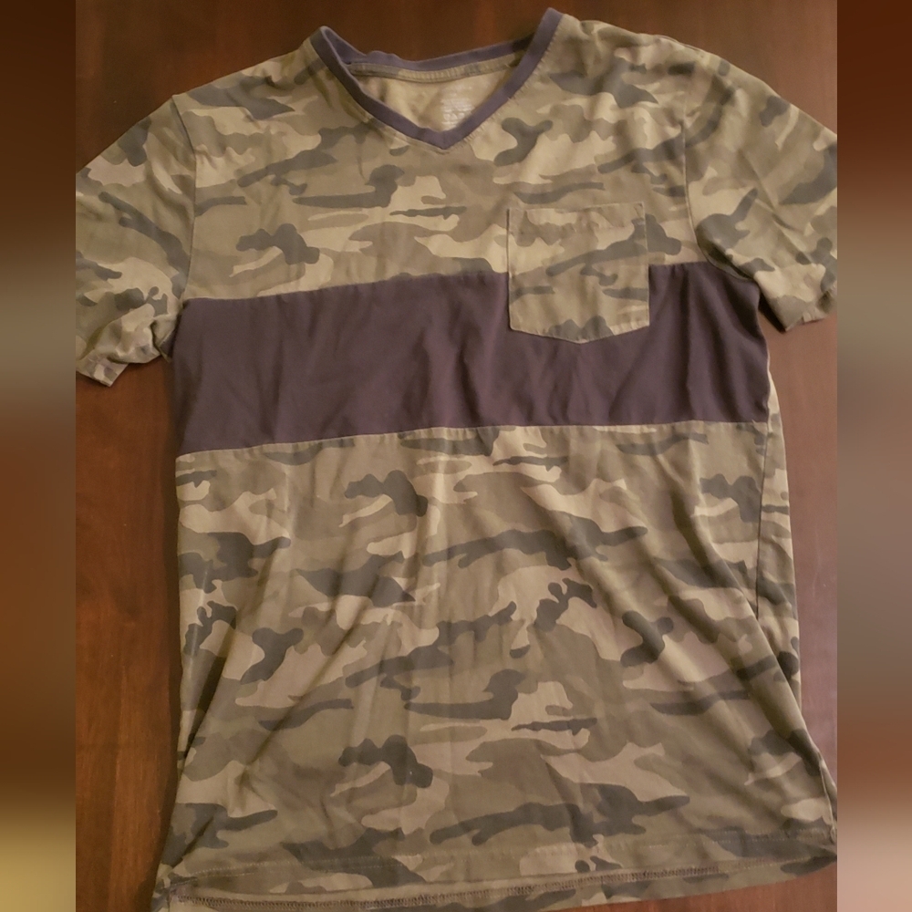 Mens Camo tee